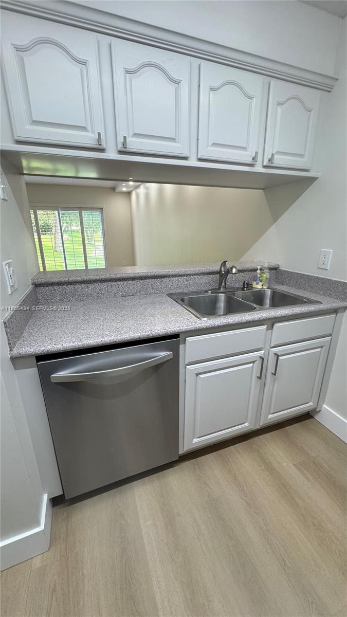 LAKEWOOD VILLAGE - Residential