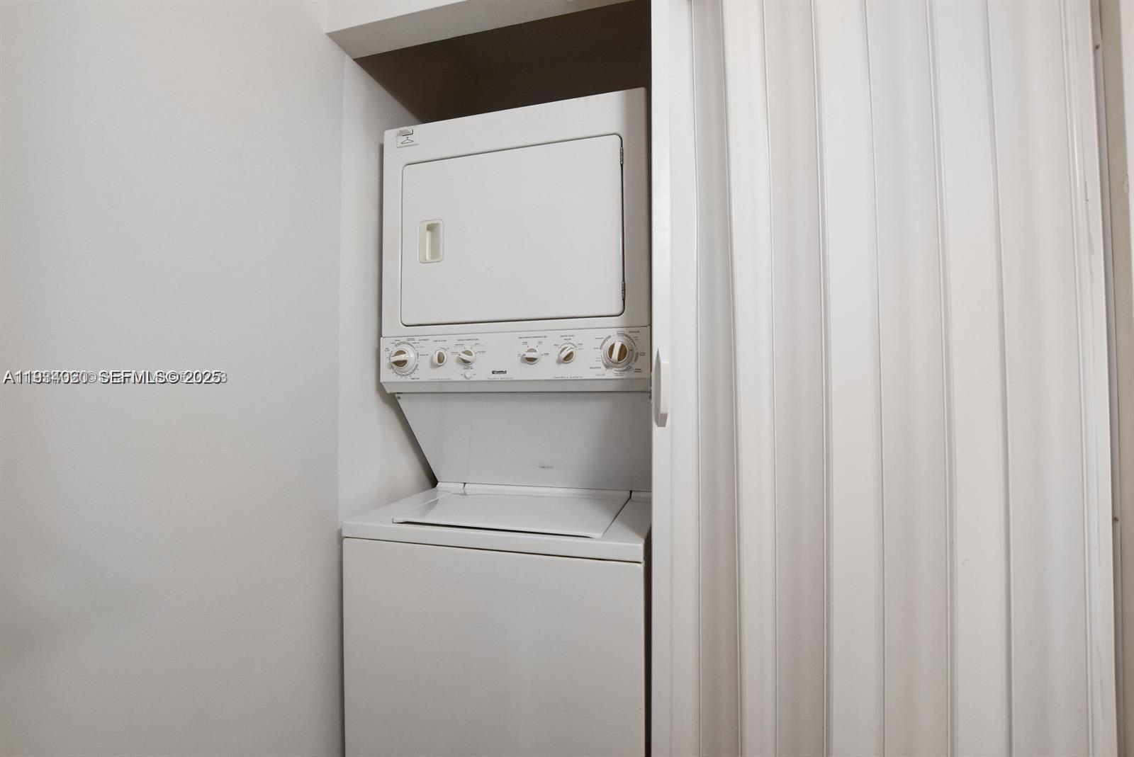 CROSSINGS OF BOYNTON BEAC - Residential