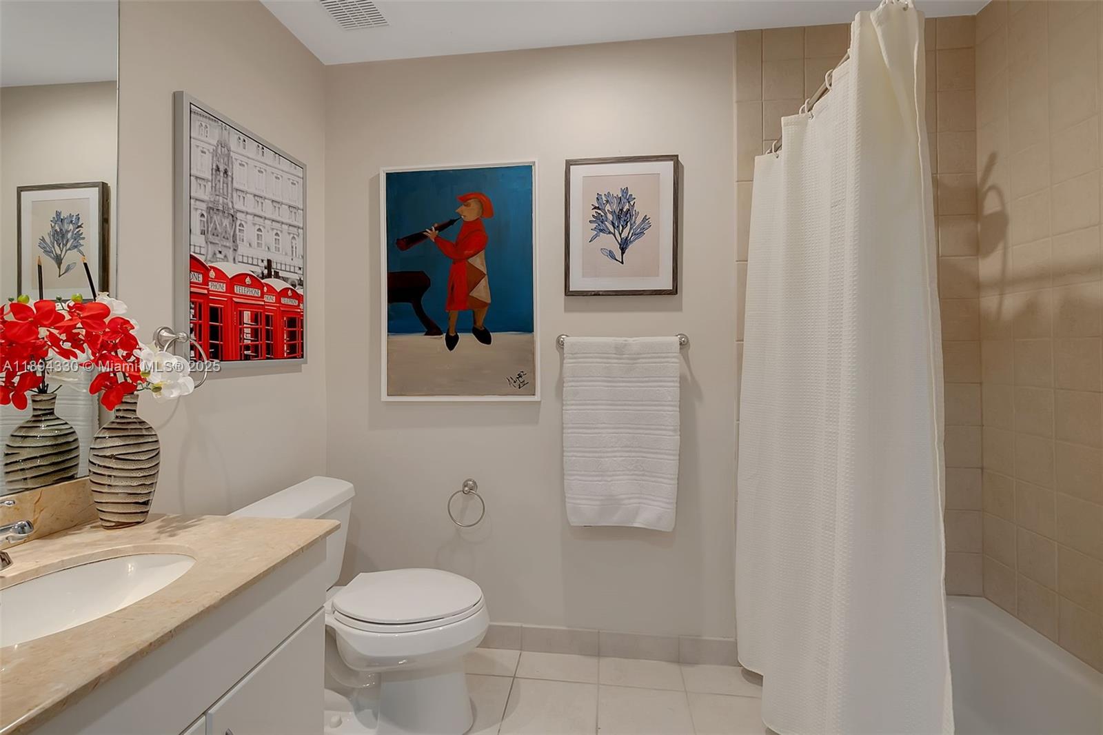 COURTS BRICKELL KEY CONDO - Residential