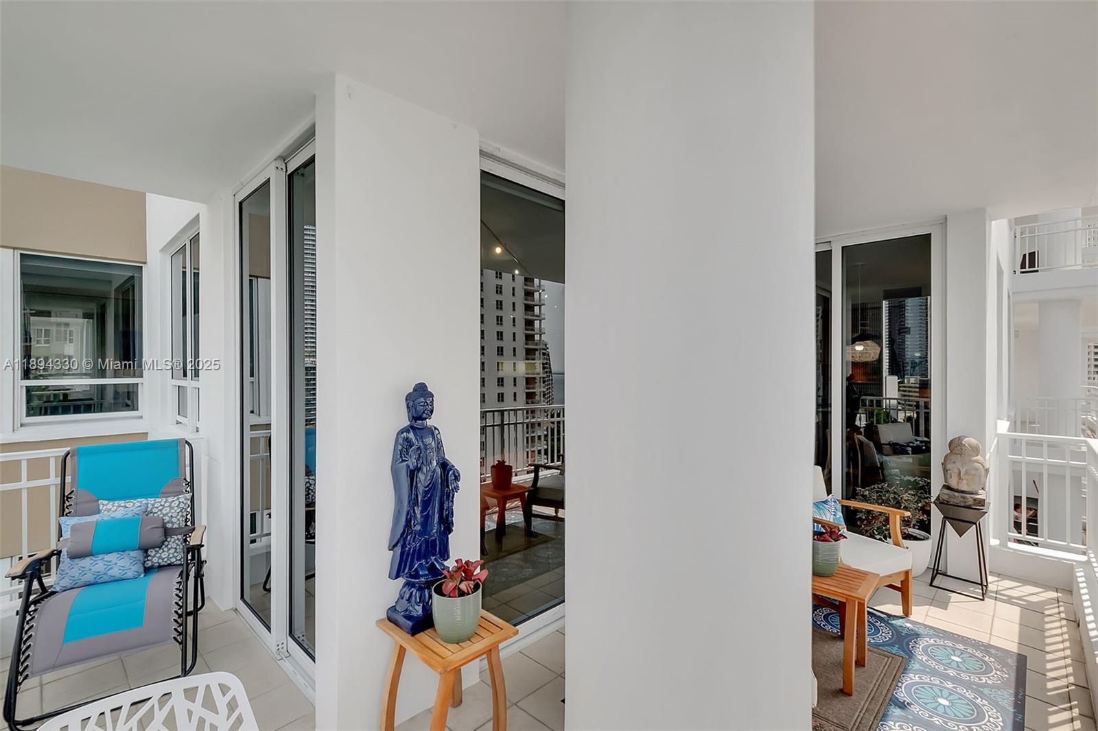 COURTS BRICKELL KEY CONDO - Residential