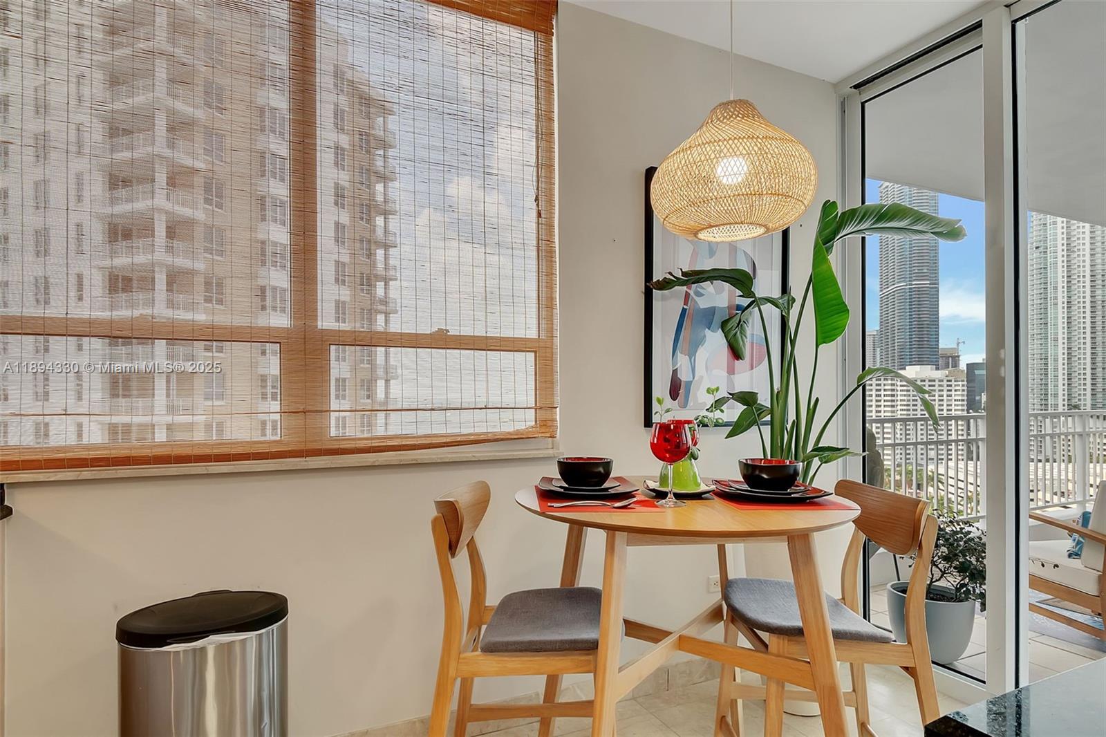 COURTS BRICKELL KEY CONDO - Residential