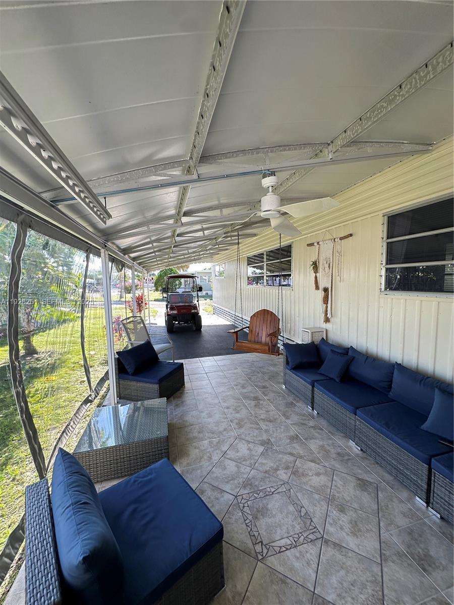 BREEZE HILL RESORT - Residential