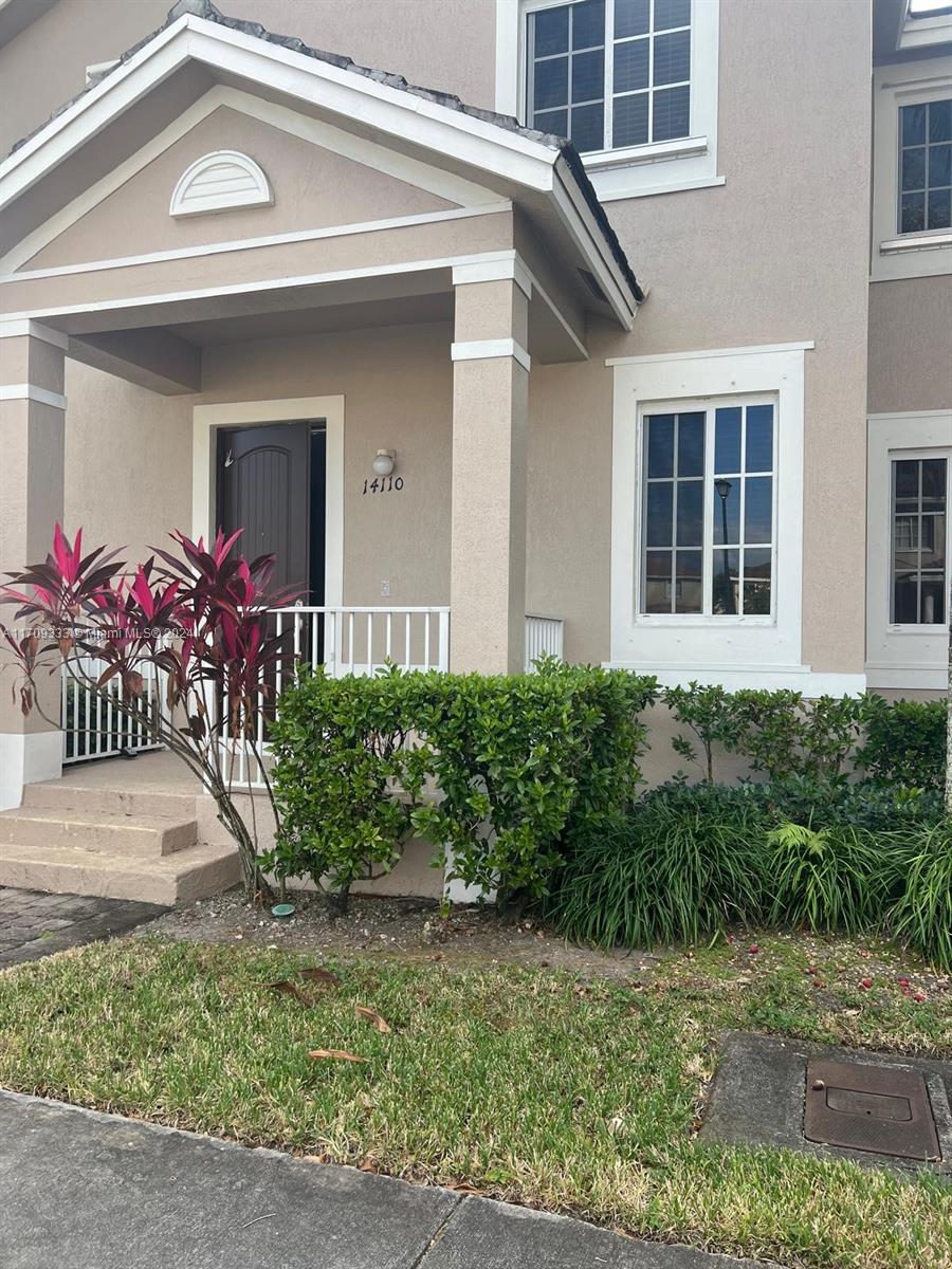 Rental Property at 14110 Sw 275th St, Homestead, Miami-Dade County, Florida - Bedrooms: 4 
Bathrooms: 3  - $2,900 MO.