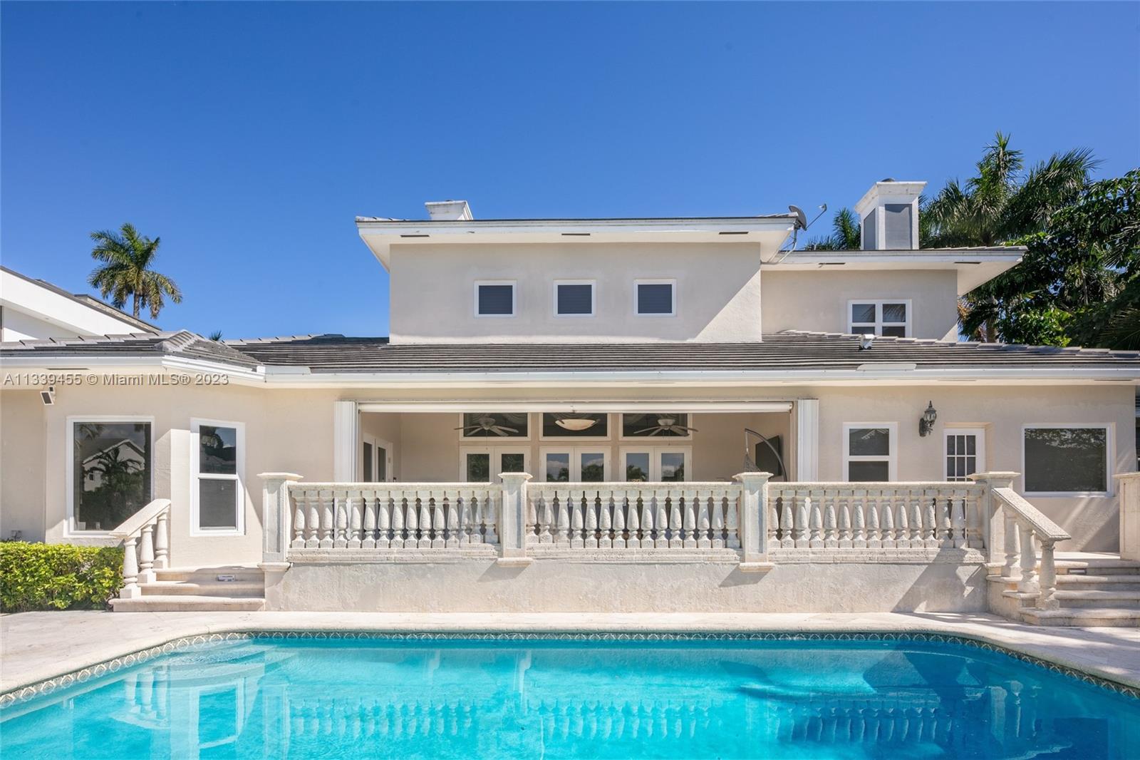 CORAL ISLES - Residential