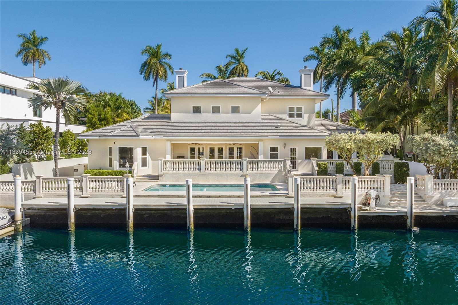 CORAL ISLES - Residential