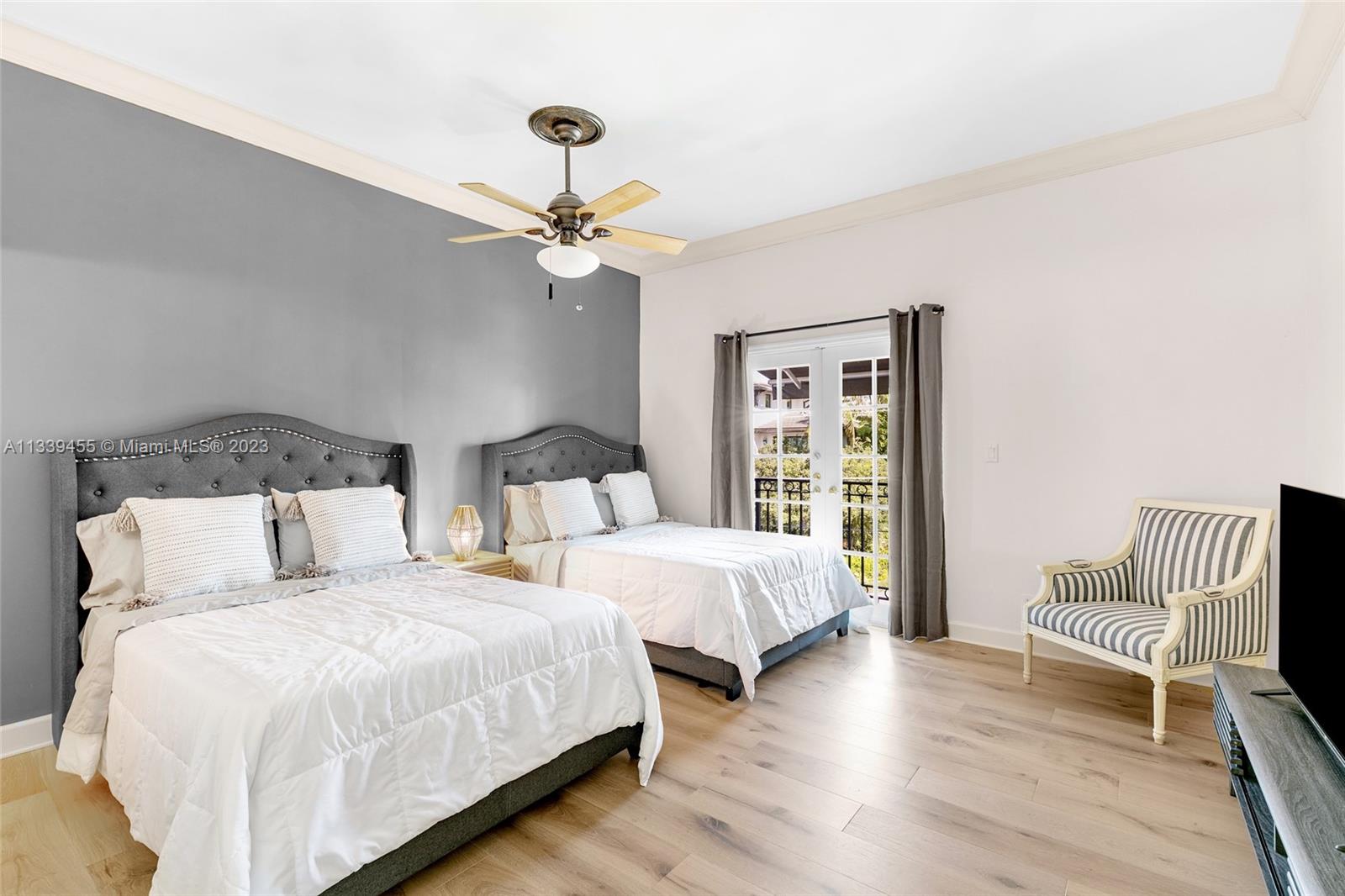 CORAL ISLES - Residential