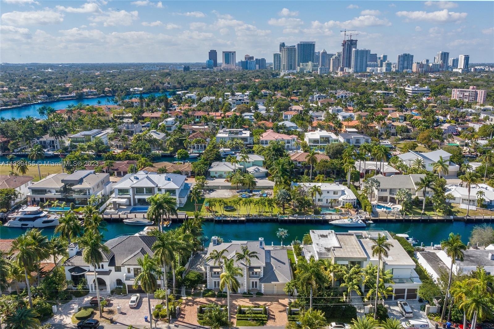 CORAL ISLES - Residential