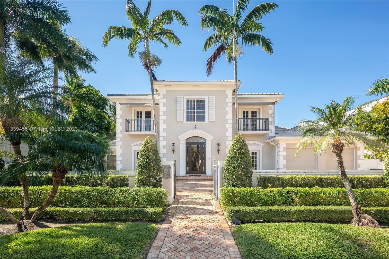 CORAL ISLES - Residential