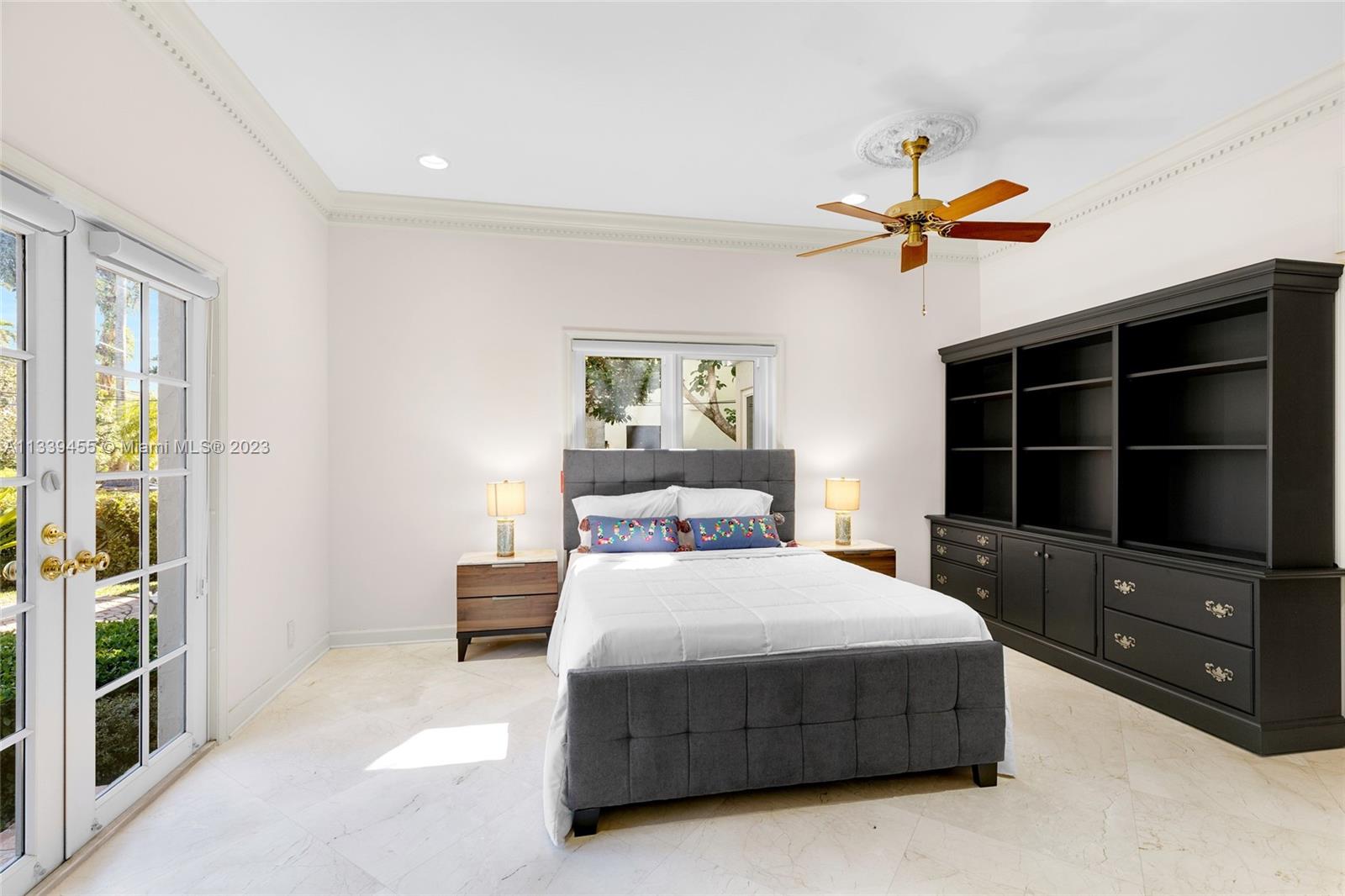 CORAL ISLES - Residential