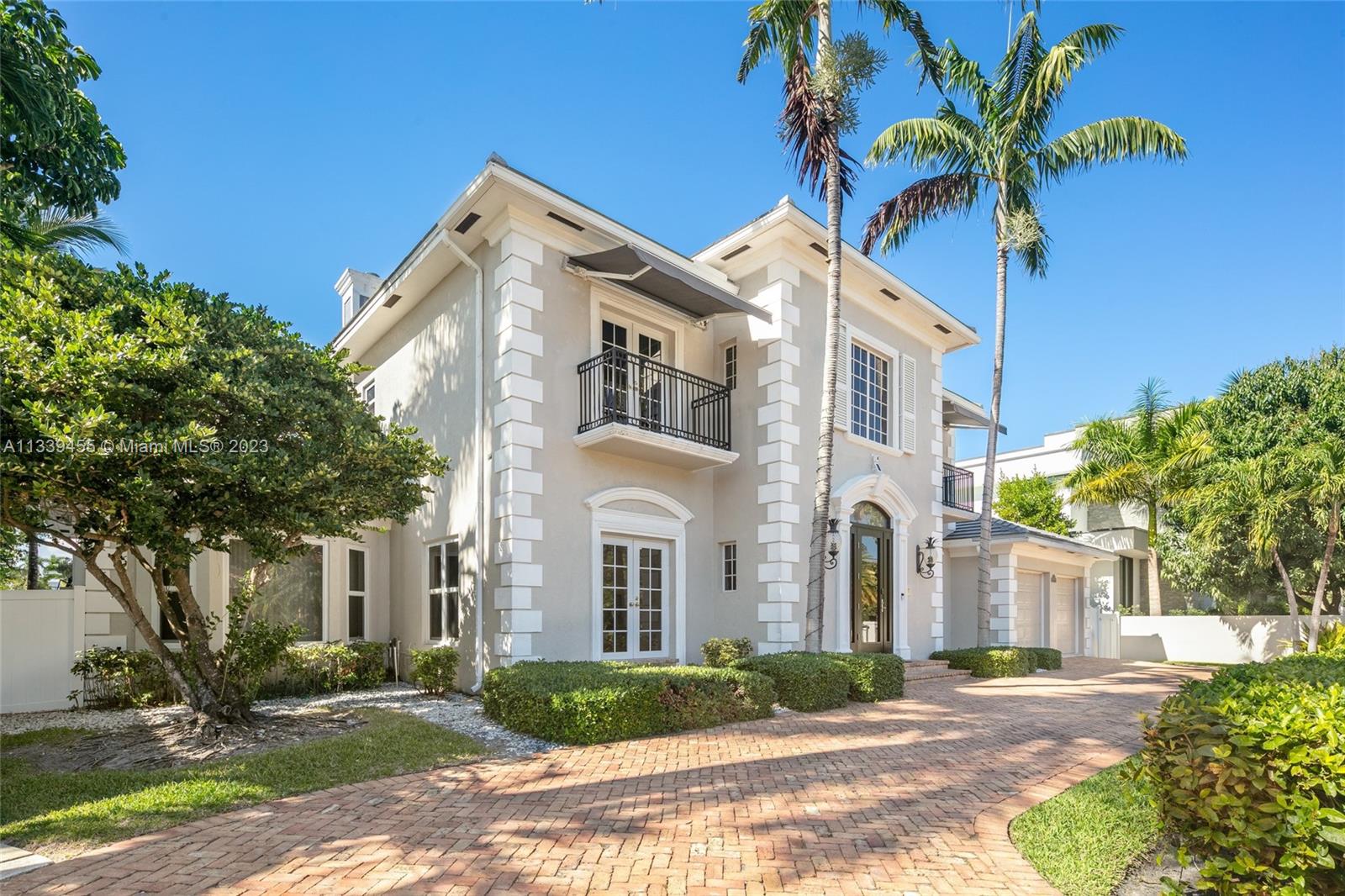 CORAL ISLES - Residential