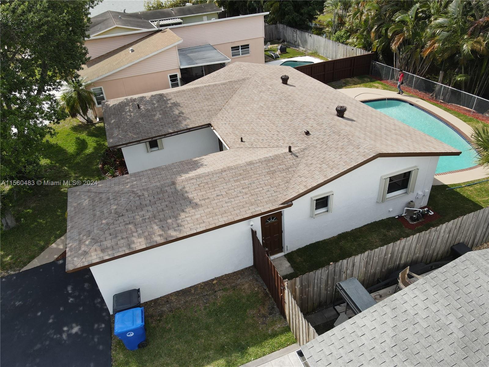 NORTH LAUDERDALE VILLAGE - Residential