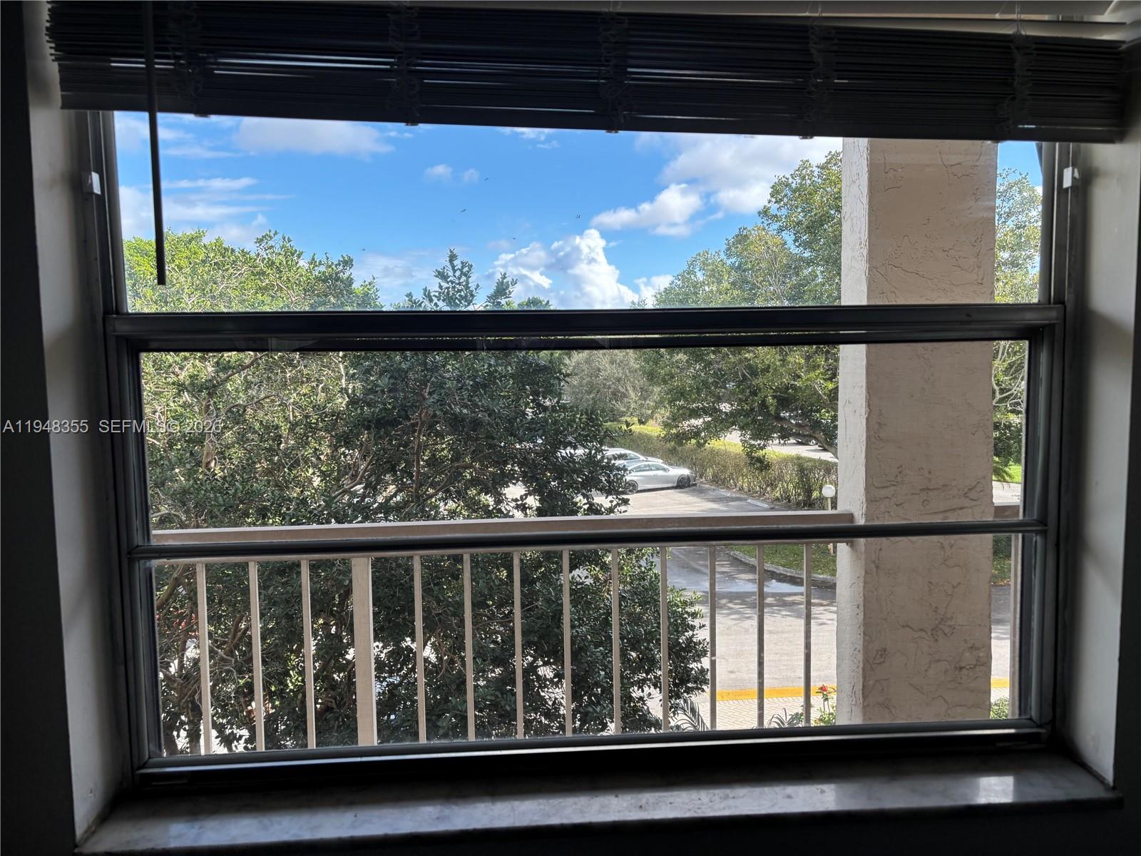 MARTINIQUE VILLAGE I COND - Residential