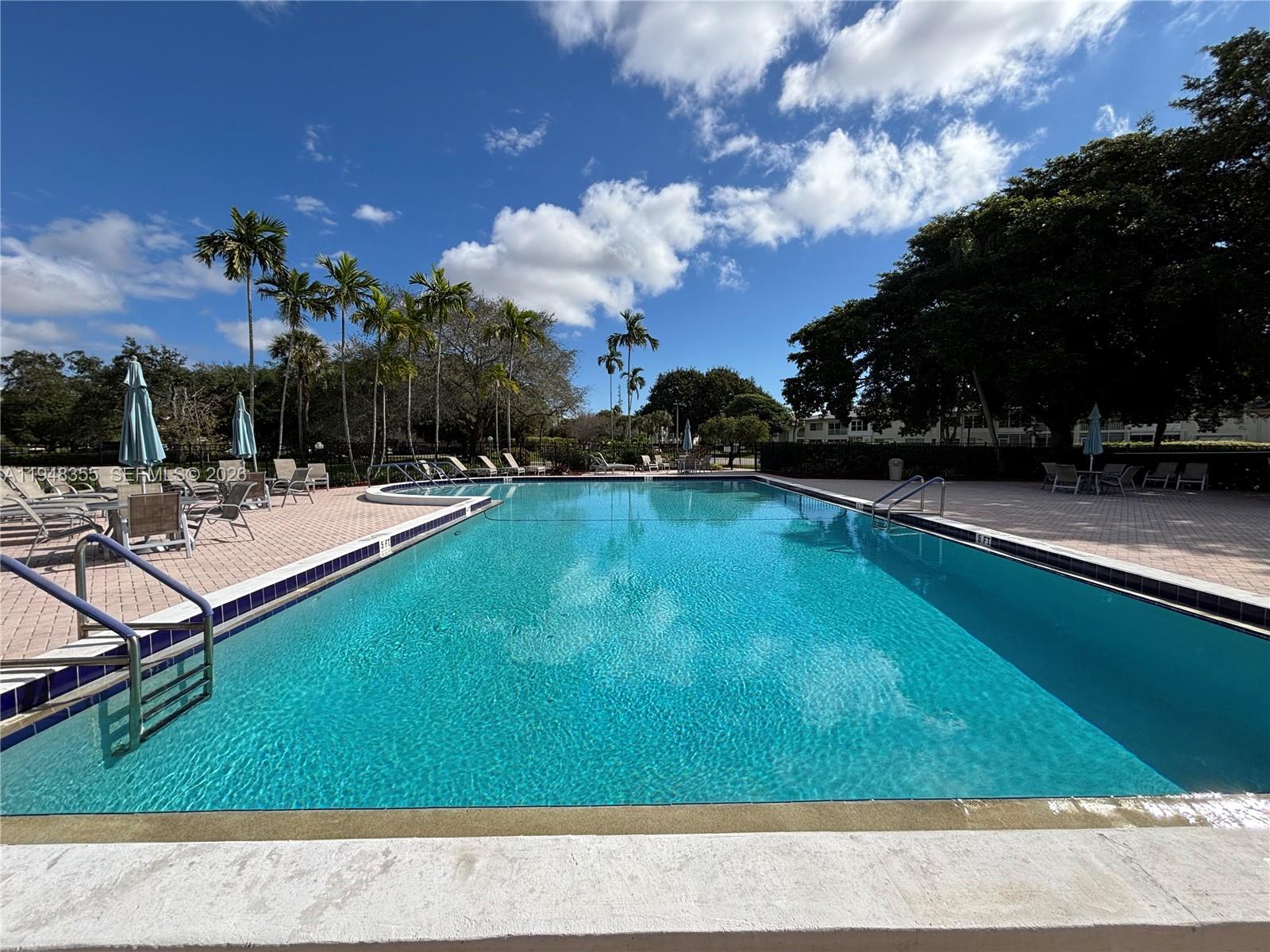 MARTINIQUE VILLAGE I COND - Residential