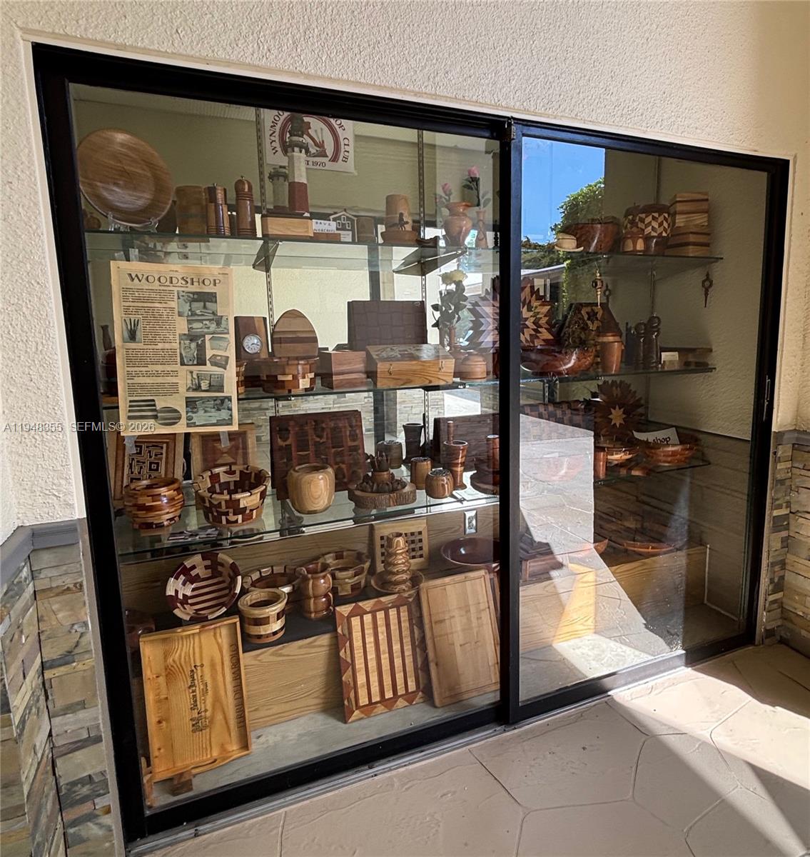 MARTINIQUE VILLAGE I COND - Residential