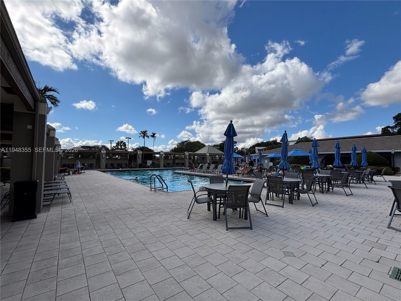 MARTINIQUE VILLAGE I COND - Residential