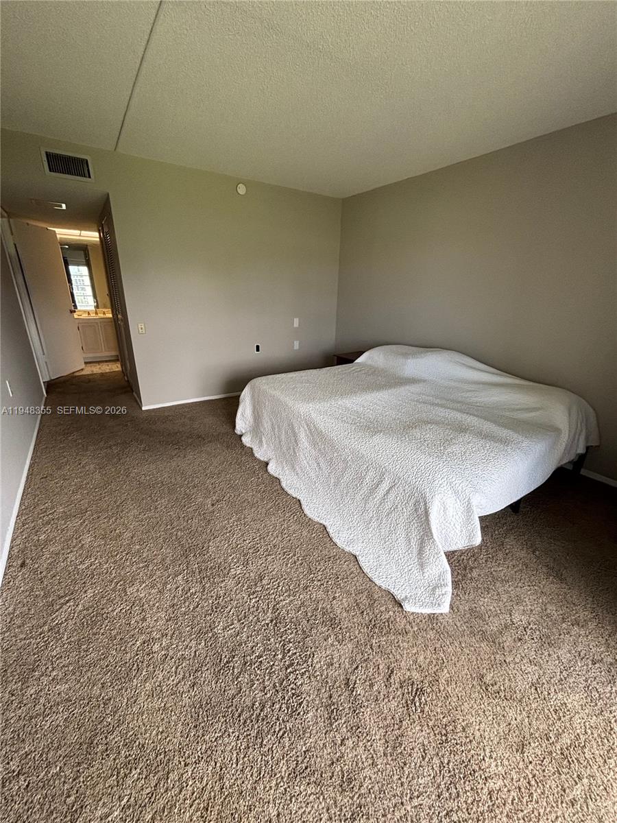 MARTINIQUE VILLAGE I COND - Residential