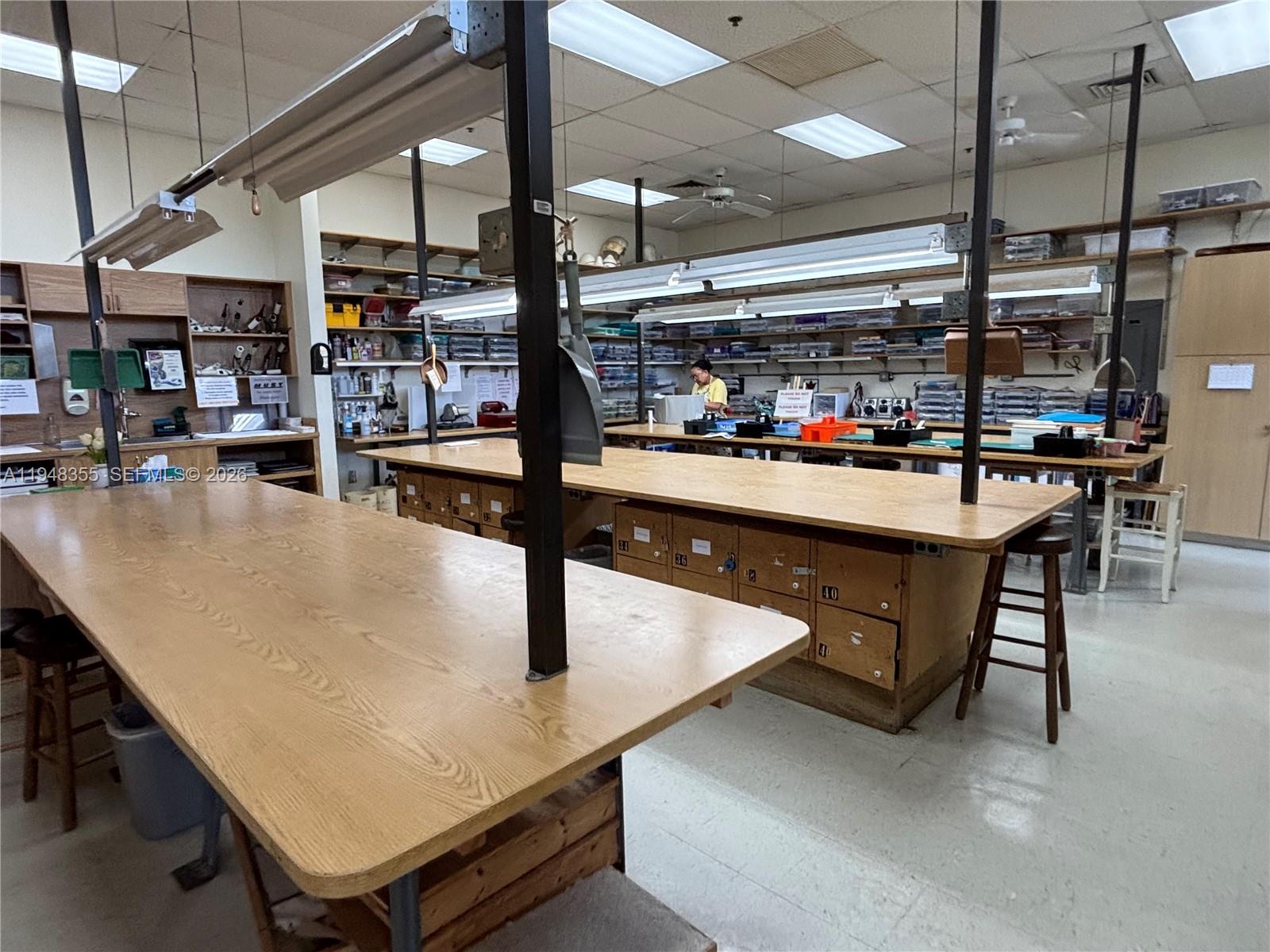 MARTINIQUE VILLAGE I COND - Residential