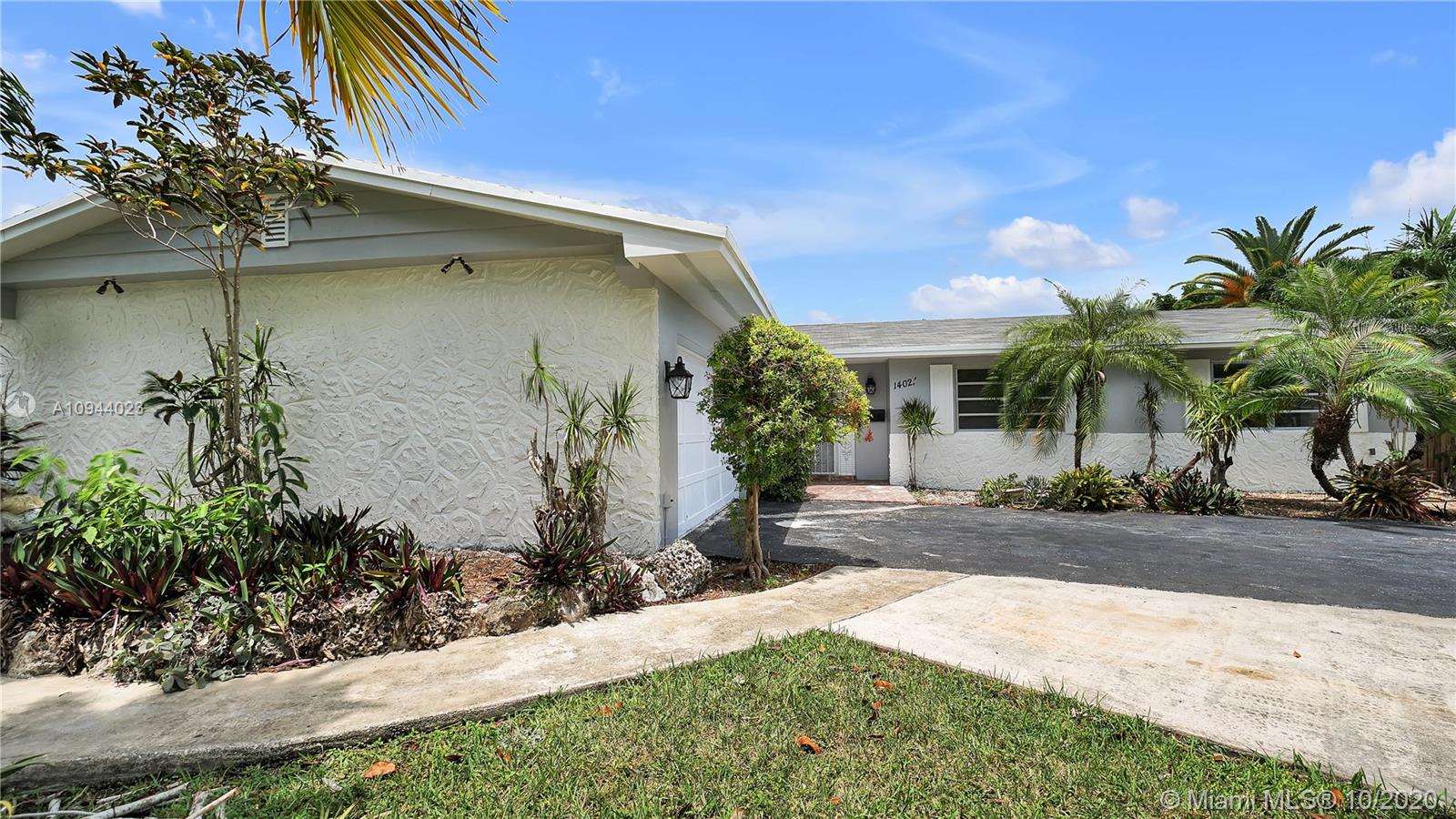 KENDALE LAKES SEC ONE - Residential