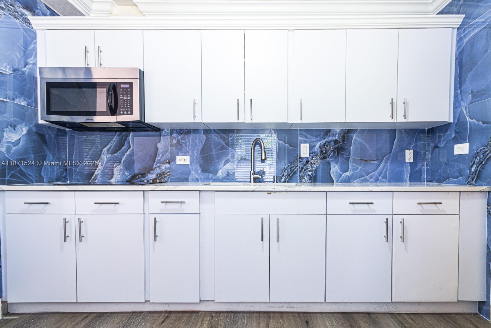 BUNCHE PARK - Residential