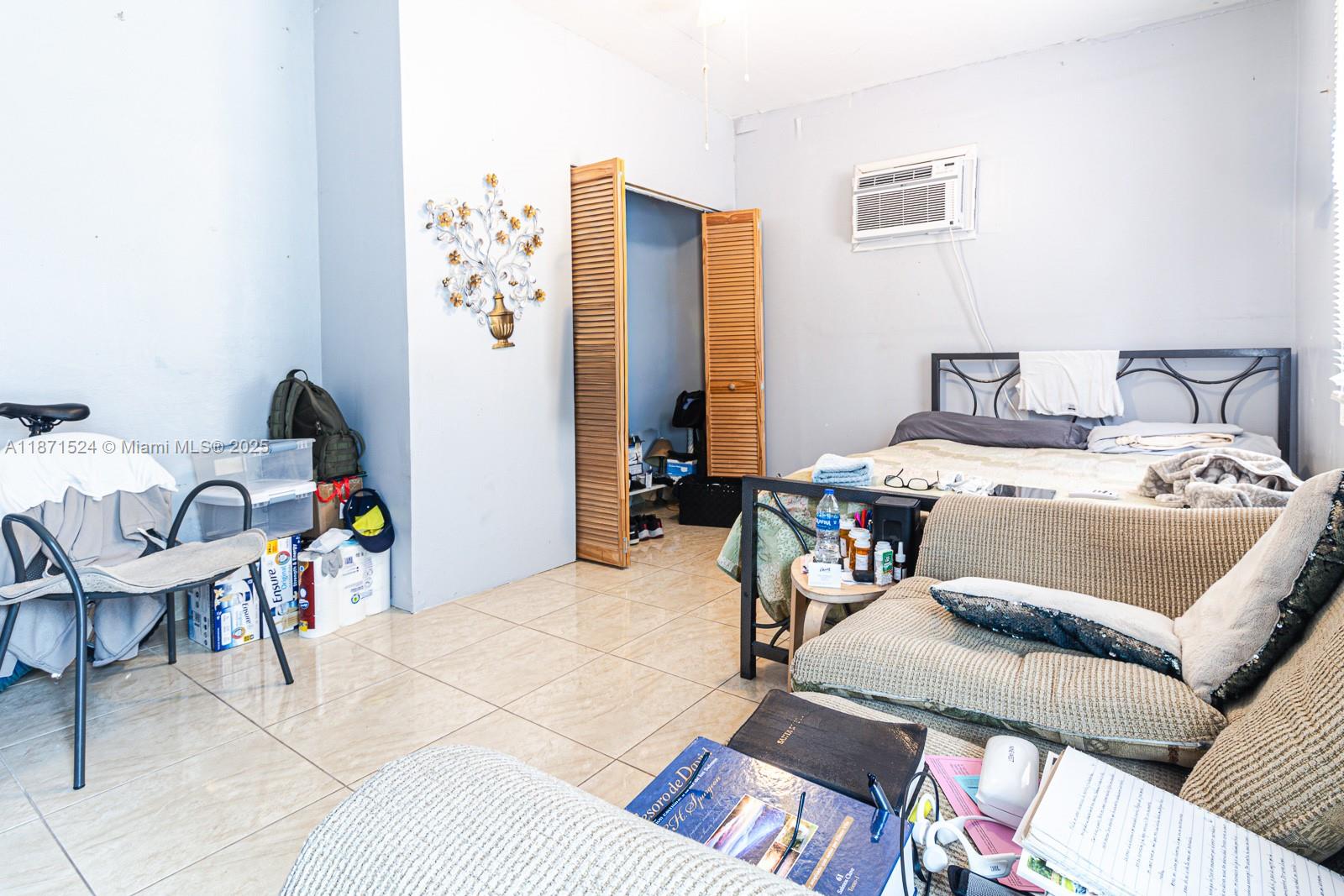 BUNCHE PARK - Residential