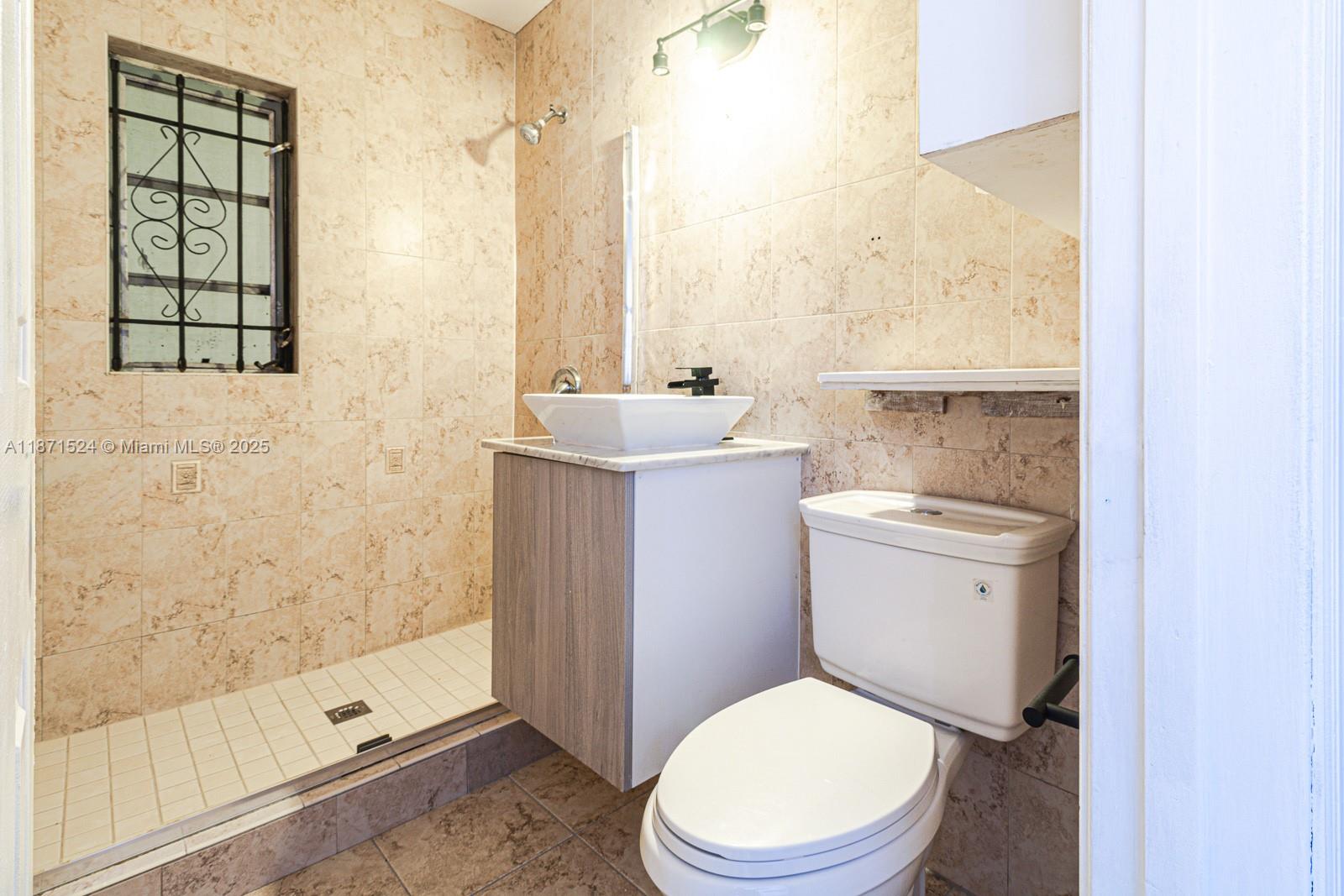 BUNCHE PARK - Residential