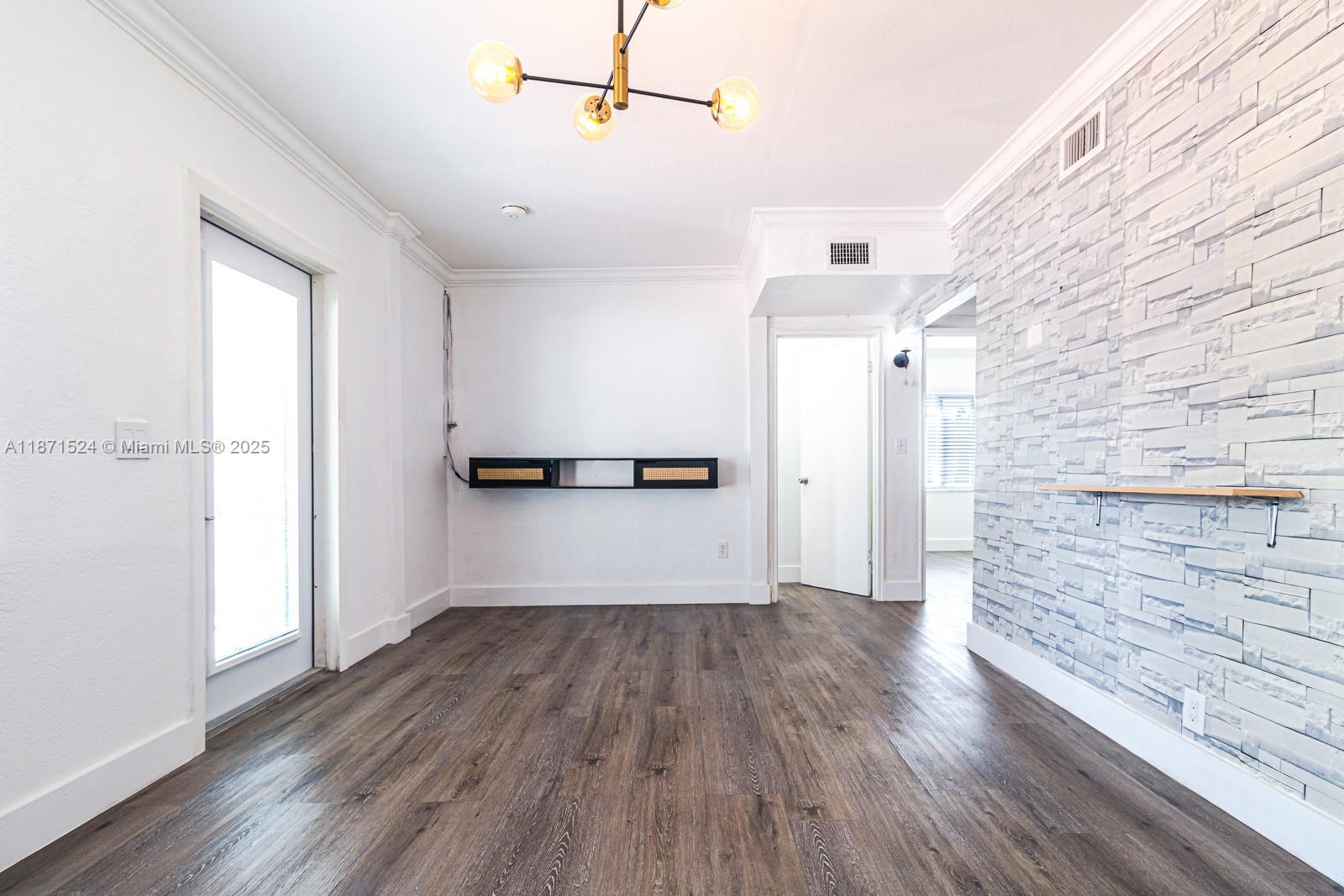 BUNCHE PARK - Residential