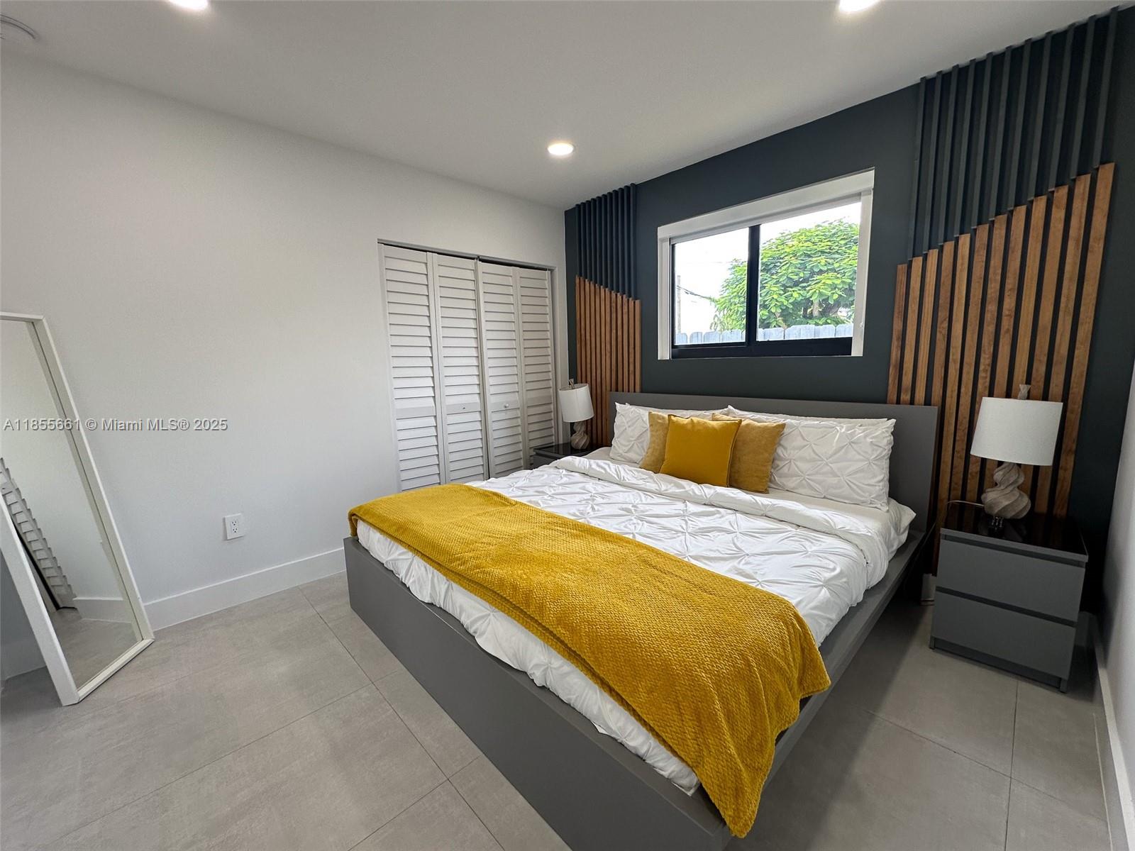 PINE TREE MANOR SEC 1 - Residential Lease