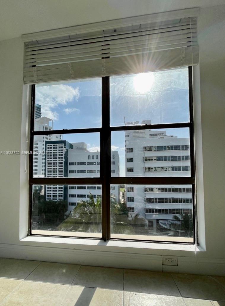 TOWER 1800 CONDO - Residential