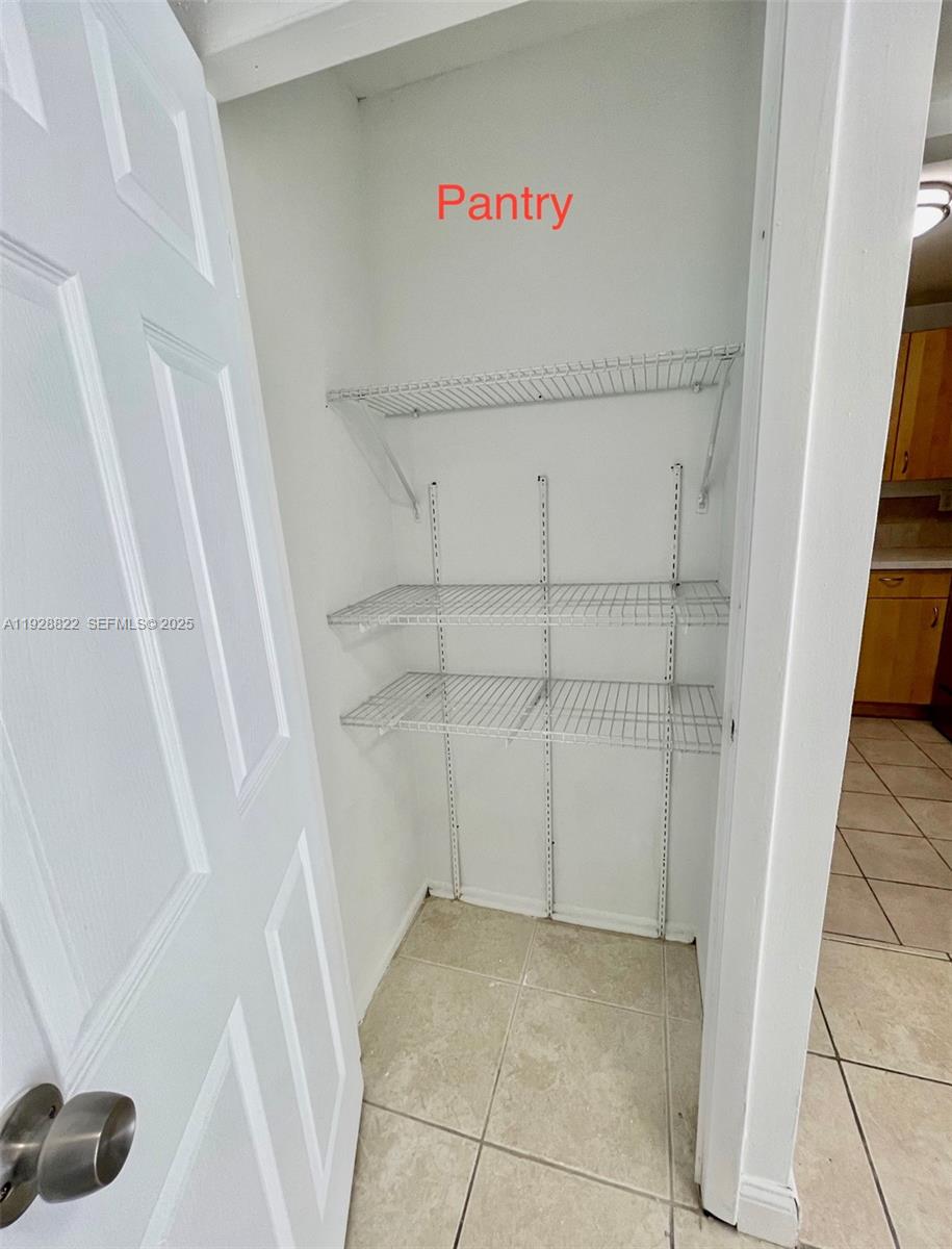 TOWER 1800 CONDO - Residential