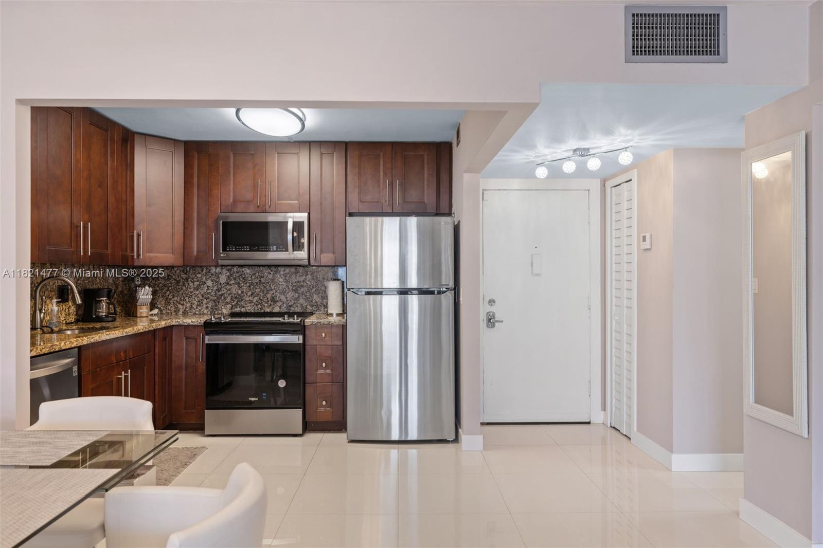 1825 S Ocean Dr 1013