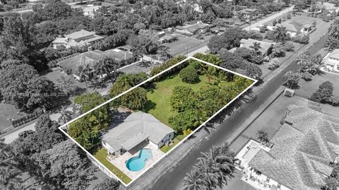 Photo of 11811 NW 5th Ct, Plantation, FL 33325 (MLS # A11842140)