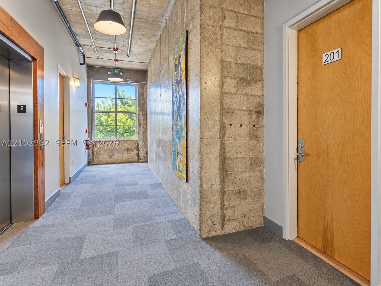 425 N Andrews Ave 201