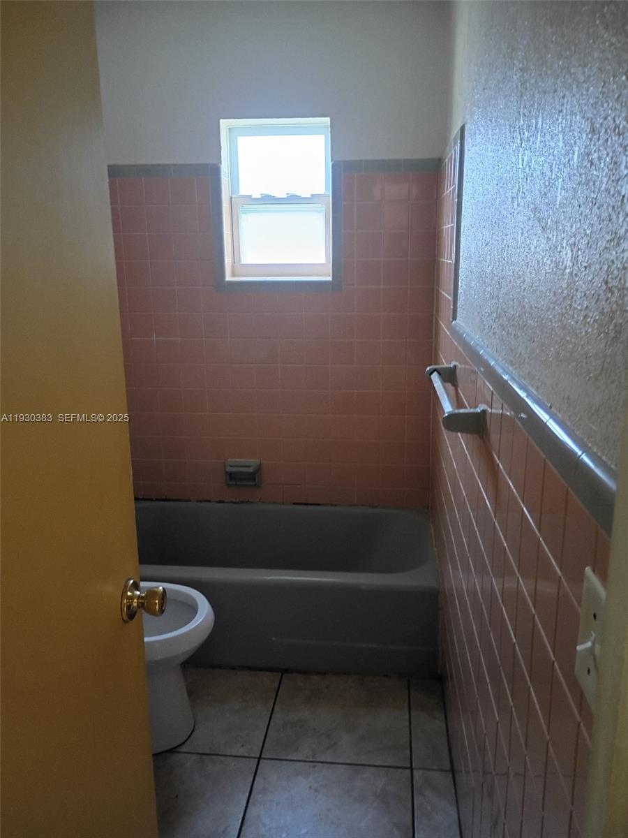 PINEWOOD SUBDIVISION - Residential Lease