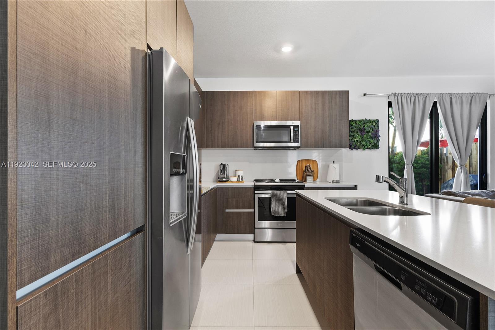 CENTURY PARK PLACE - Residential