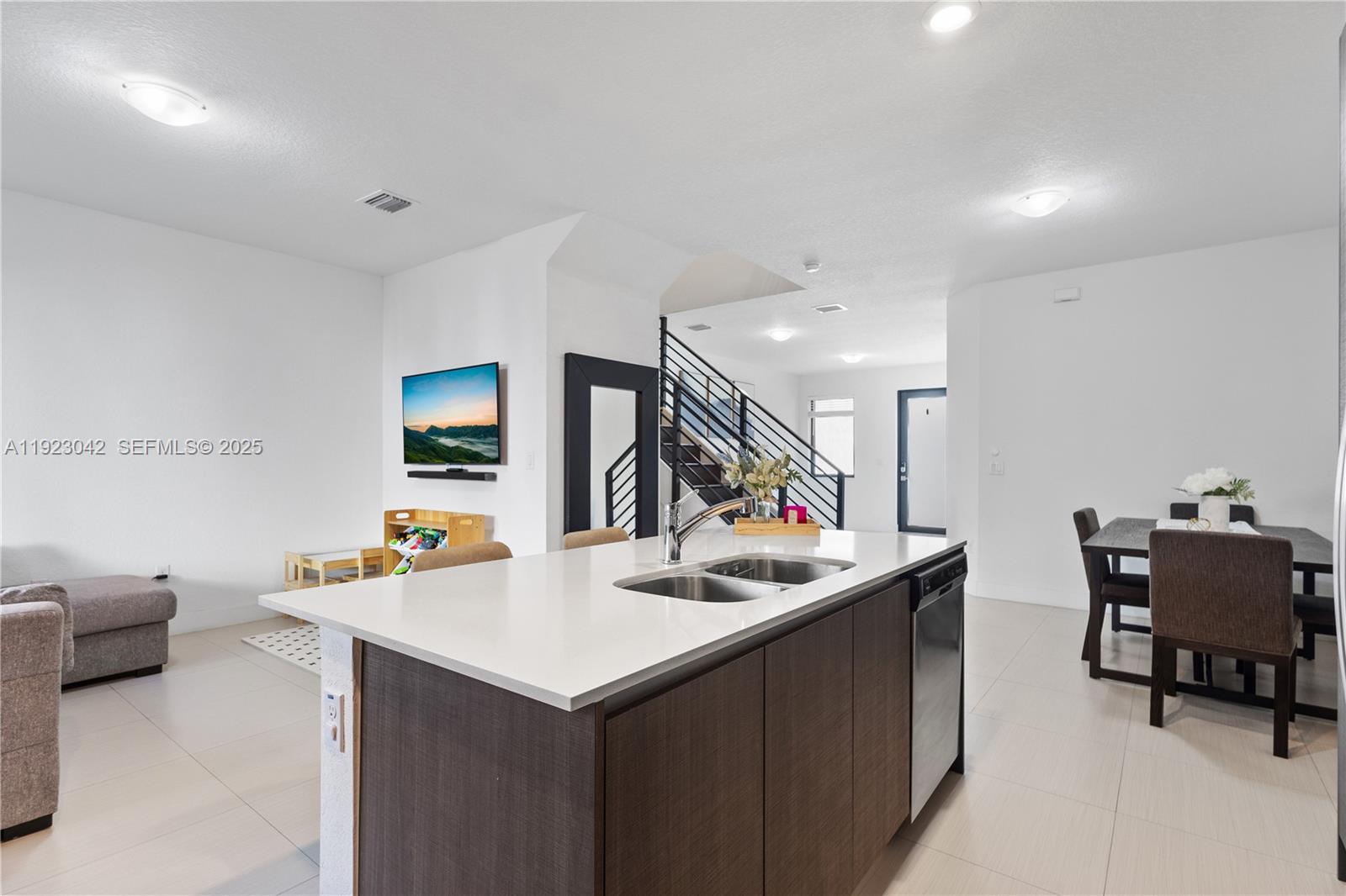 CENTURY PARK PLACE - Residential