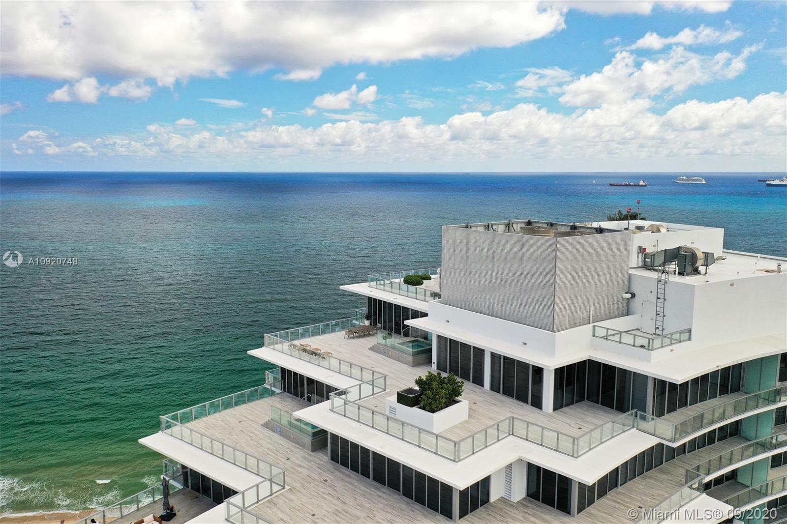 Auberge Beach Residences - Residential
