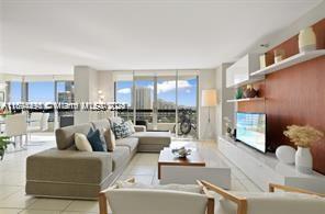 MYSTIC POINTE TOWER 600 C - Residential