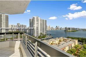 MYSTIC POINTE TOWER 600 C - Residential