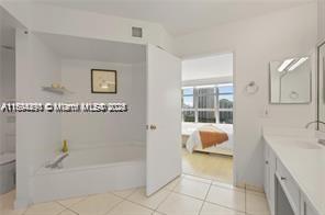 MYSTIC POINTE TOWER 600 C - Residential