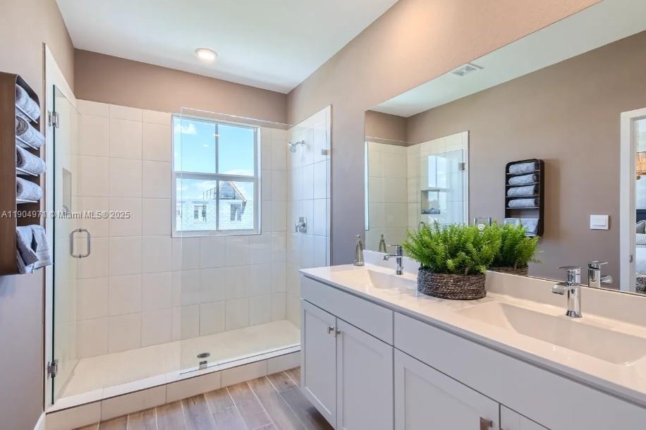 MERRICK SQUARE - Residential Lease