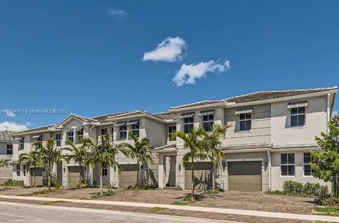 117 SW 170th Ave 117 Pembroke Pines FL 33027