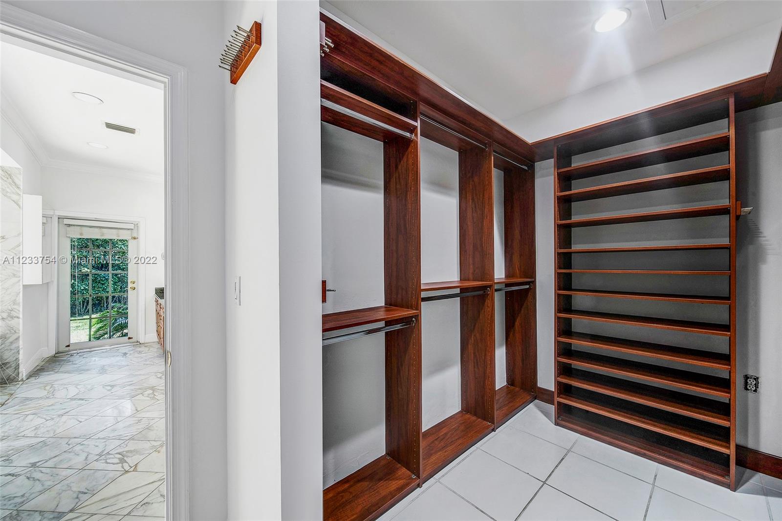 BISCAYNE KEY ESTATES - Residential