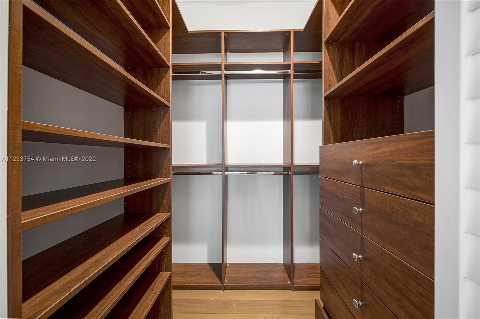 BISCAYNE KEY ESTATES - Residential