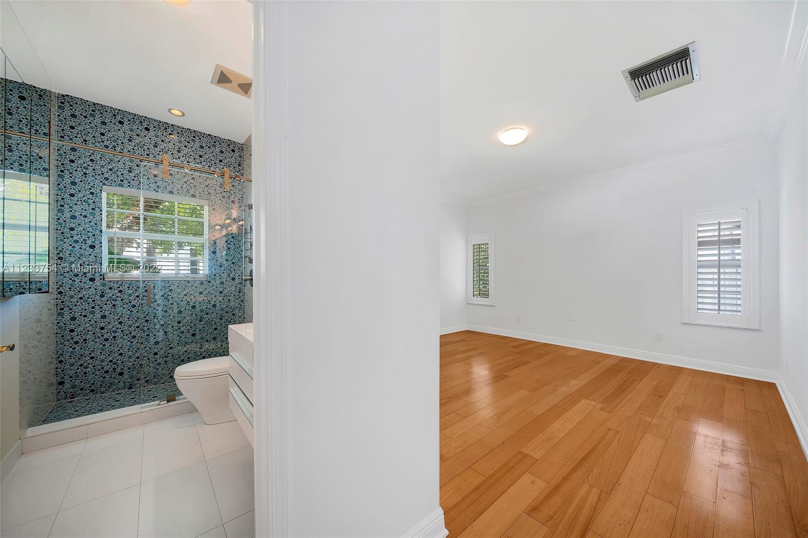 BISCAYNE KEY ESTATES - Residential