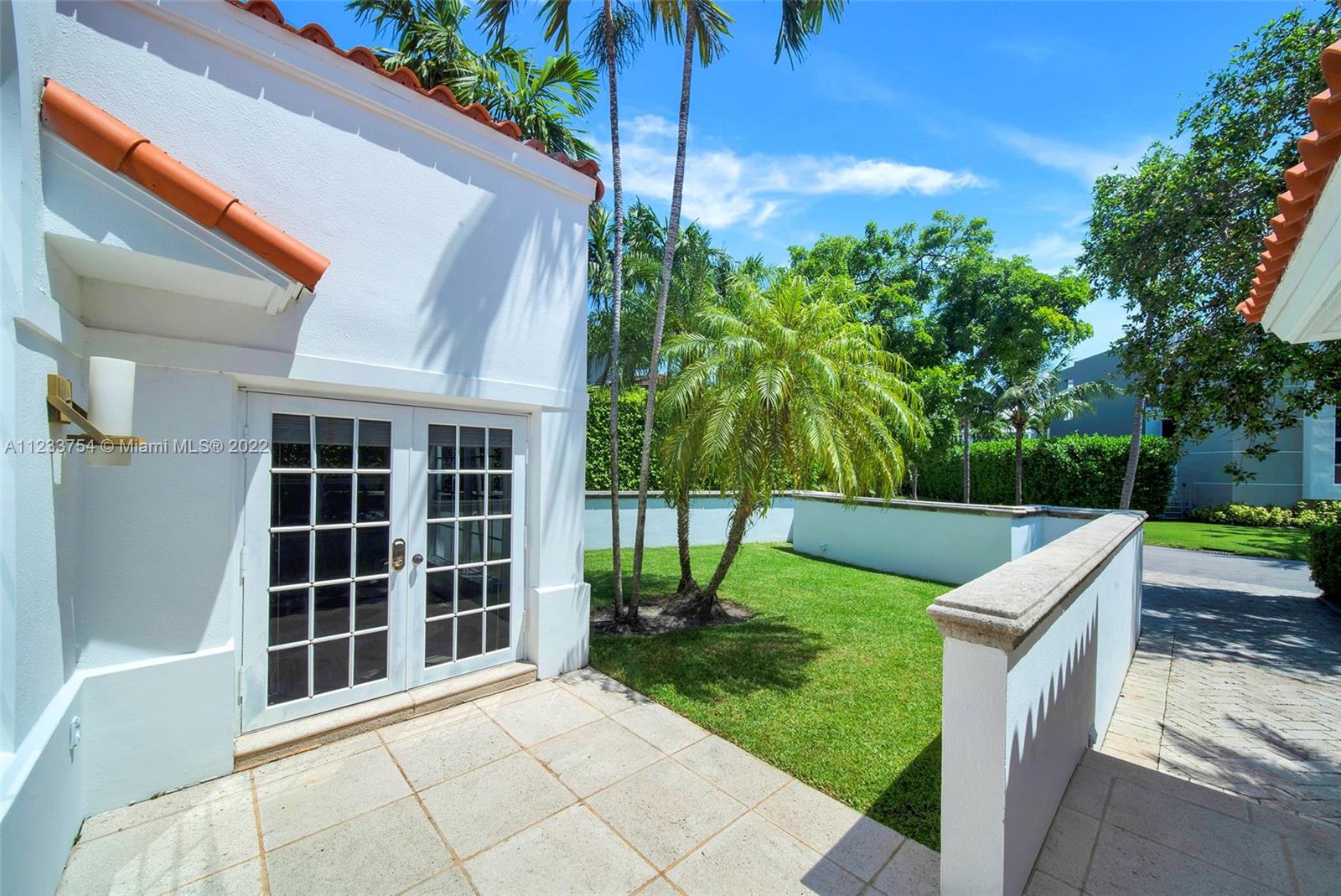 BISCAYNE KEY ESTATES - Residential