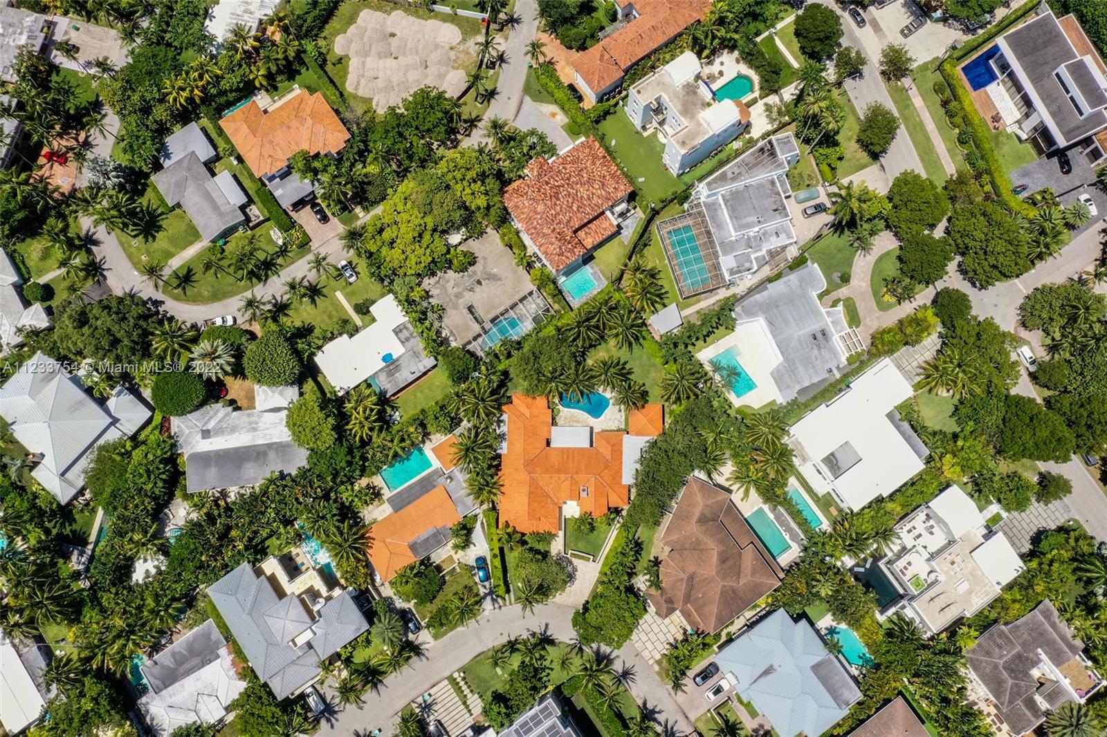 BISCAYNE KEY ESTATES - Residential