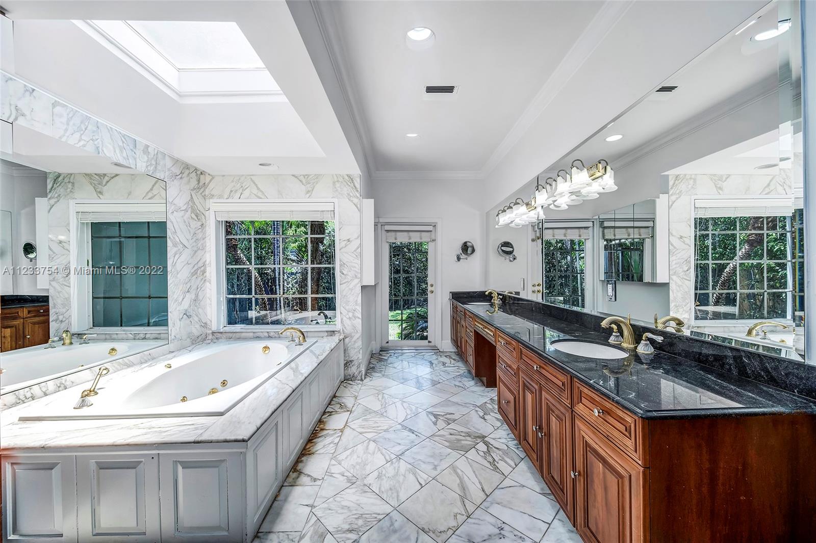 BISCAYNE KEY ESTATES - Residential