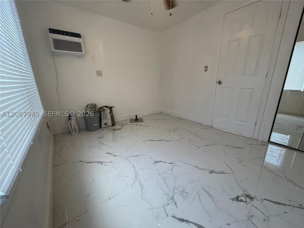 Photo of Hollywood, FL 33020 (MLS # A12067945)