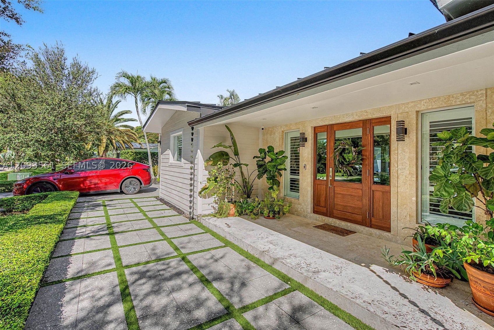7301 SW 134th Ter