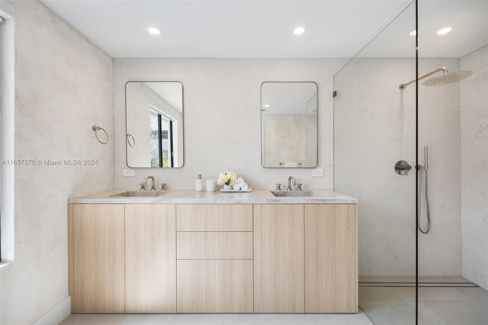 HELMS COUNTRY ESTATES RE- - Residential